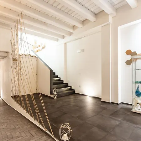 Aras Boutique 3* Вилласимиус