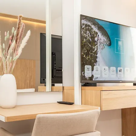 ホテル Aras Boutique 3*