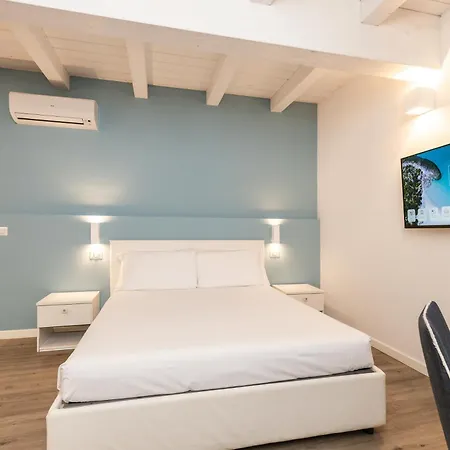 Отель Aras Boutique 3*