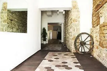 Отель Aras Boutique